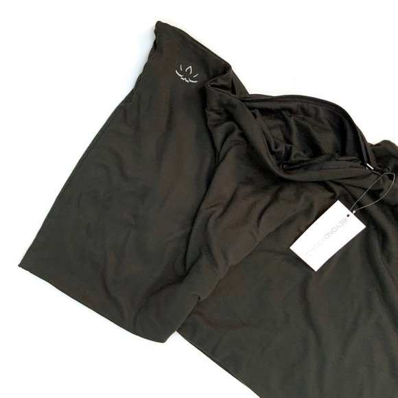 Beyond Yoga Brown Hidden Pocket Infinity Scarf New - Picture 4 of 16